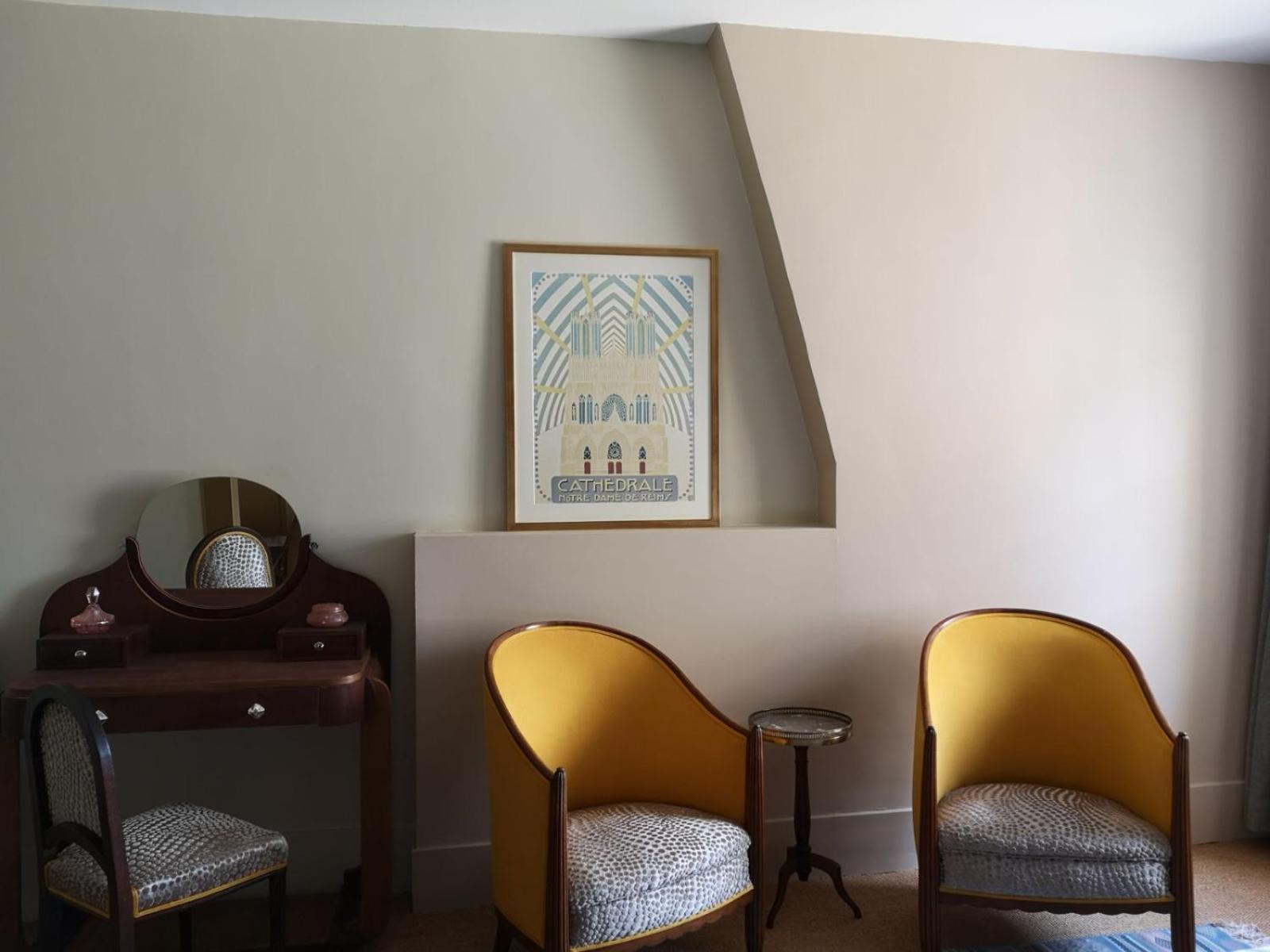 랭스 Les Visages Des Tournelles B&B 외부 사진